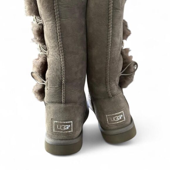 Ugg Womens Sparkly Boots SZ 6 - Picture 3 of 4